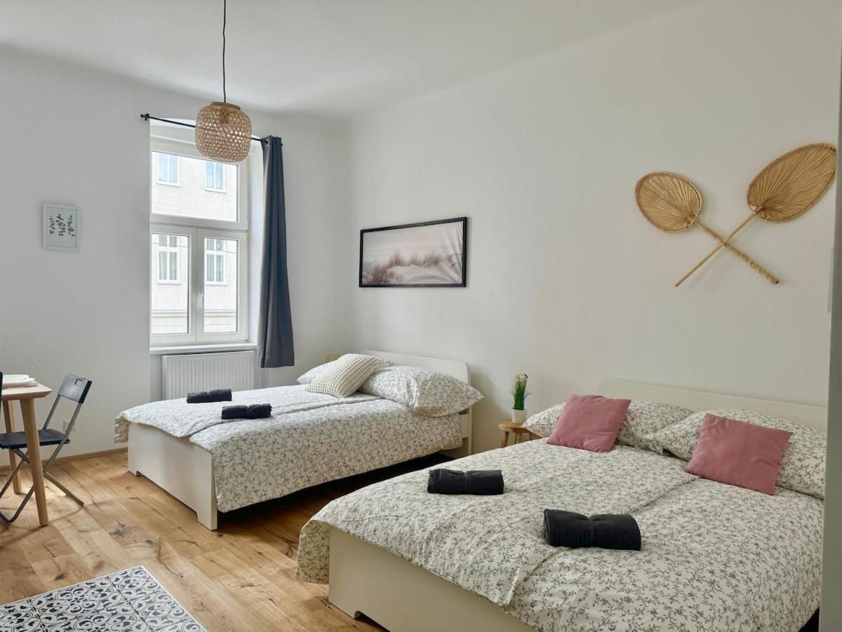 Apartament Stylish & Renovated With Free Parking *